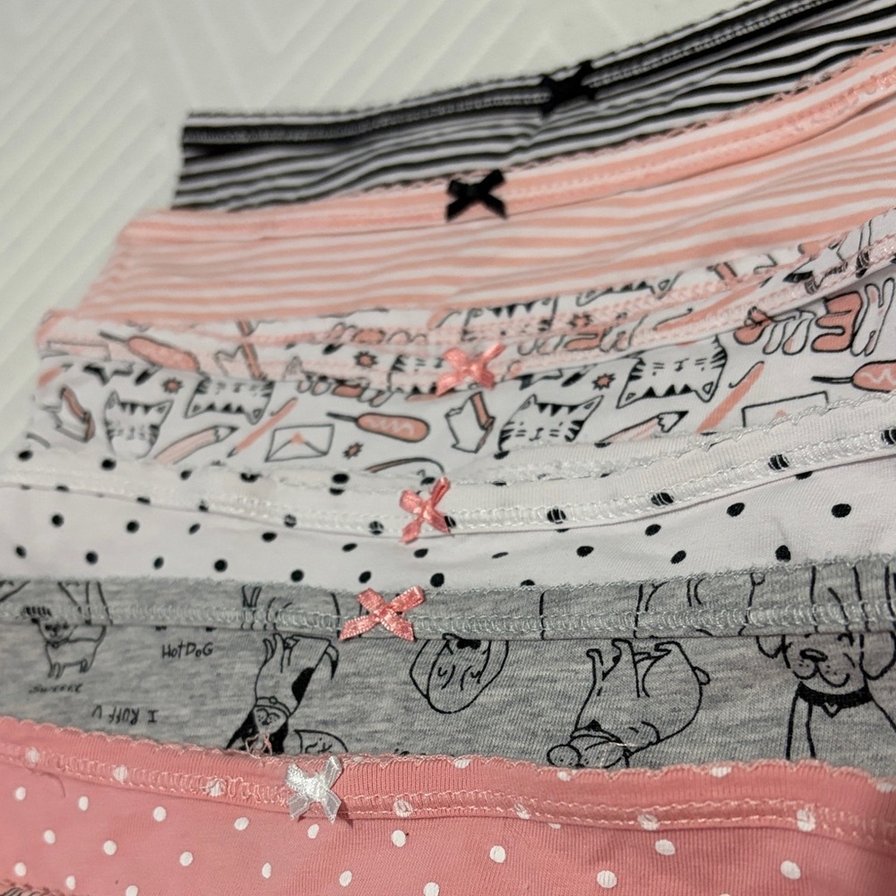 🛍️BOGO🛍️Carter's Underwear Set - Picture 4 of 5